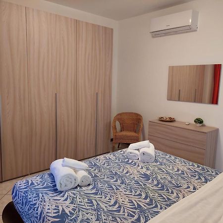 La Conchiglia Apartamento Porto SantʼElpidio Exterior foto