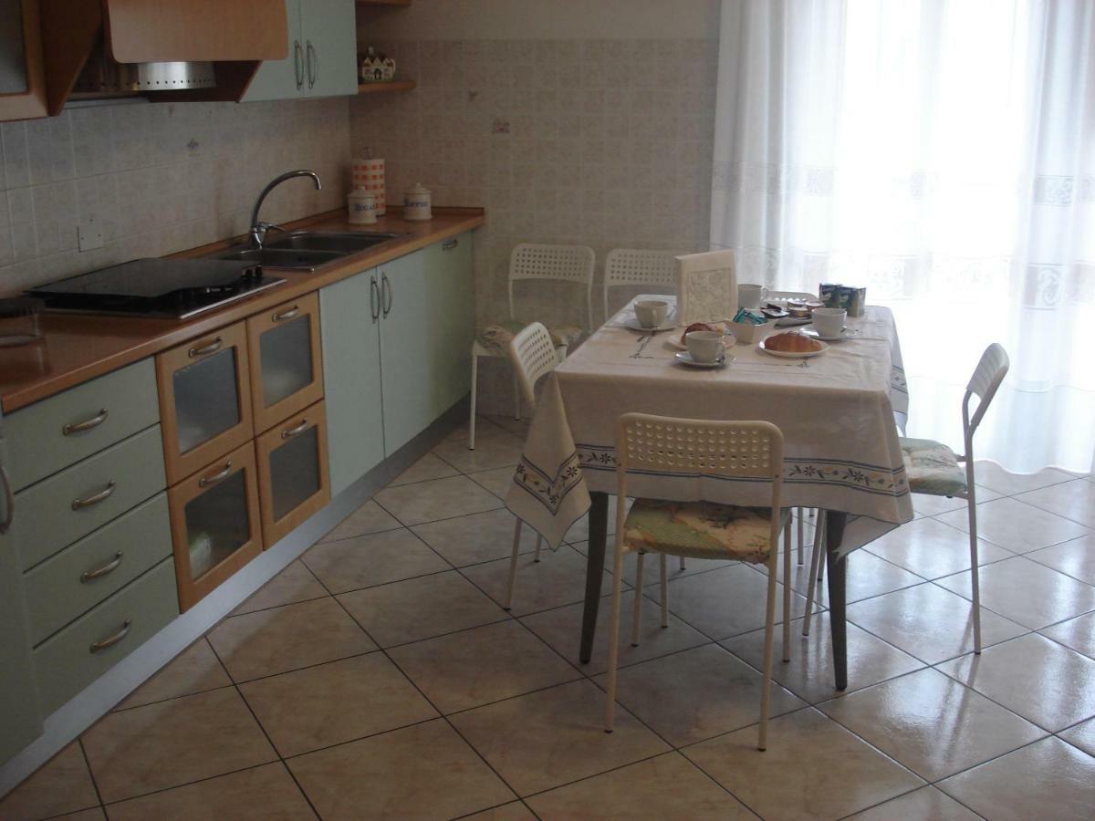 La Conchiglia Apartamento Porto SantʼElpidio Exterior foto